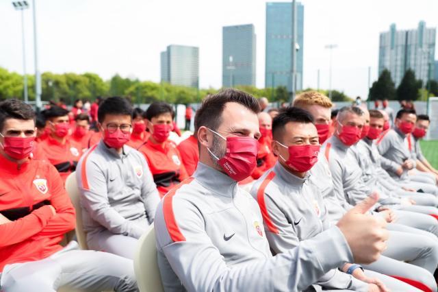 开云体育入口-海港慎言夺冠藏不住雄心 莱科：我更想换一种说法